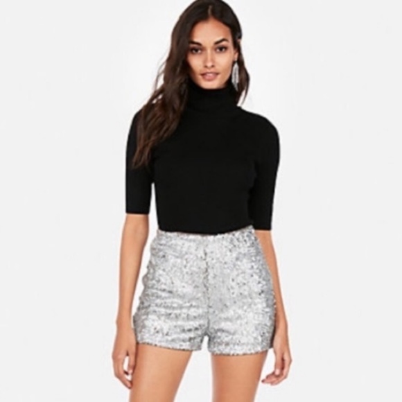 New EXPRESS High Waisted Silver Sequins Mini Short - Picture 3 of 10